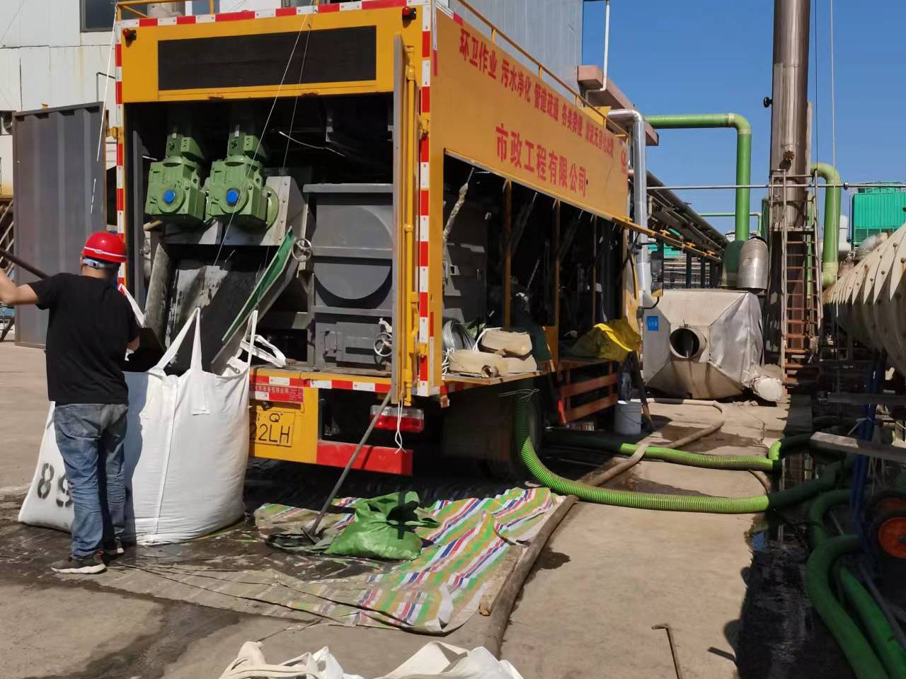 定日淤泥压干处理